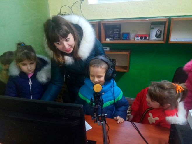 Нові ком’юніті медіа долають інформаційний голод у Станіславській громаді